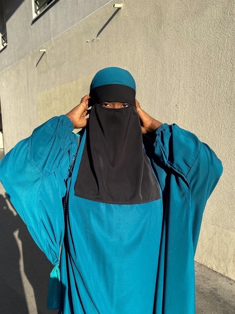 Niqab soie de Medine NOIR