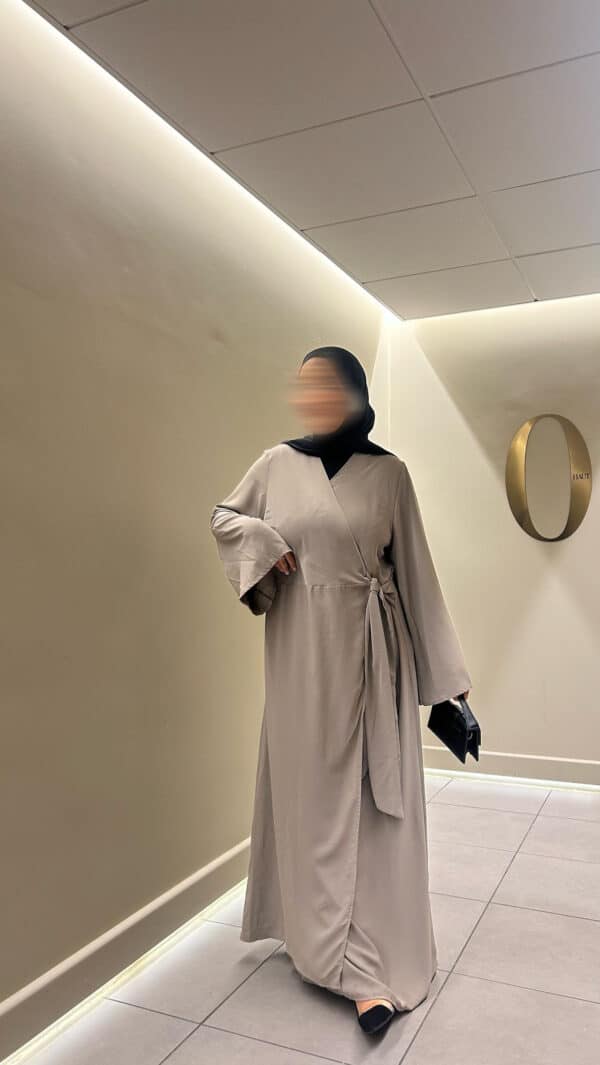 Abaya LEYLA cache cœur soie de medine