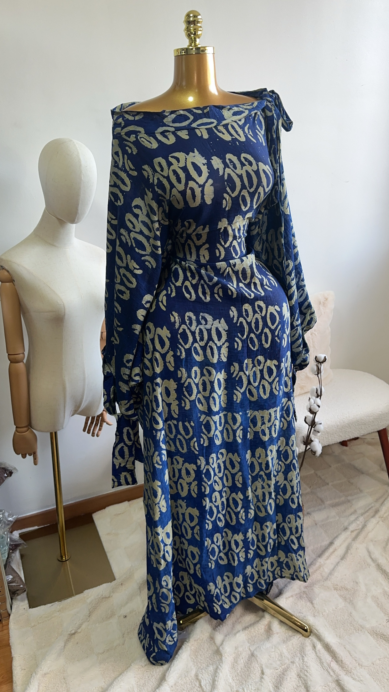 Robe longue à motifs tissu Adiré – Image 3